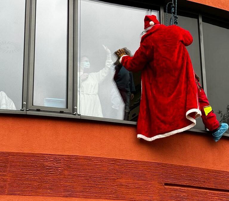 Der Nikolaus seilt sich ab!